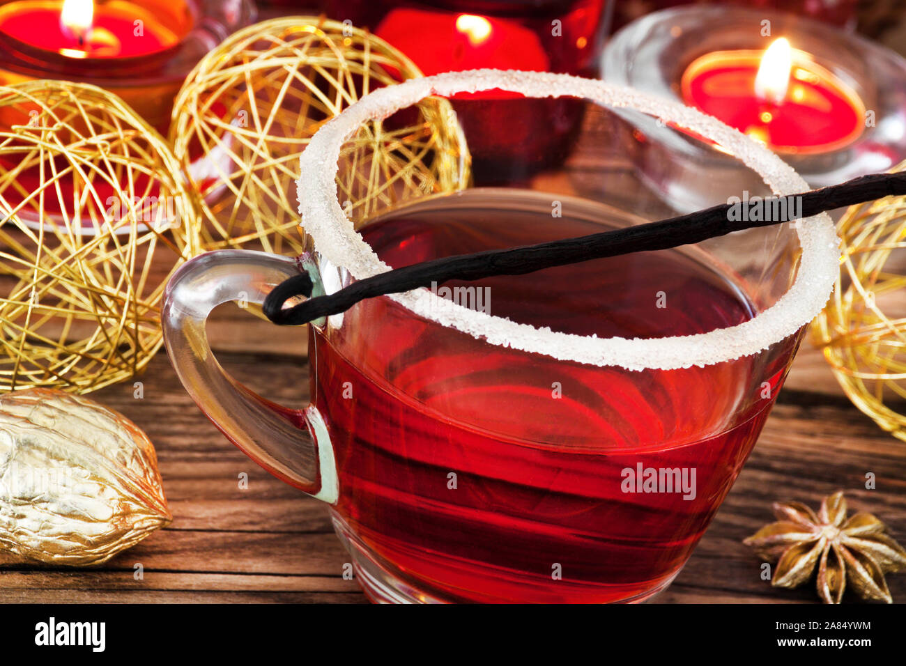 Glühwein und Vanille Stockfoto