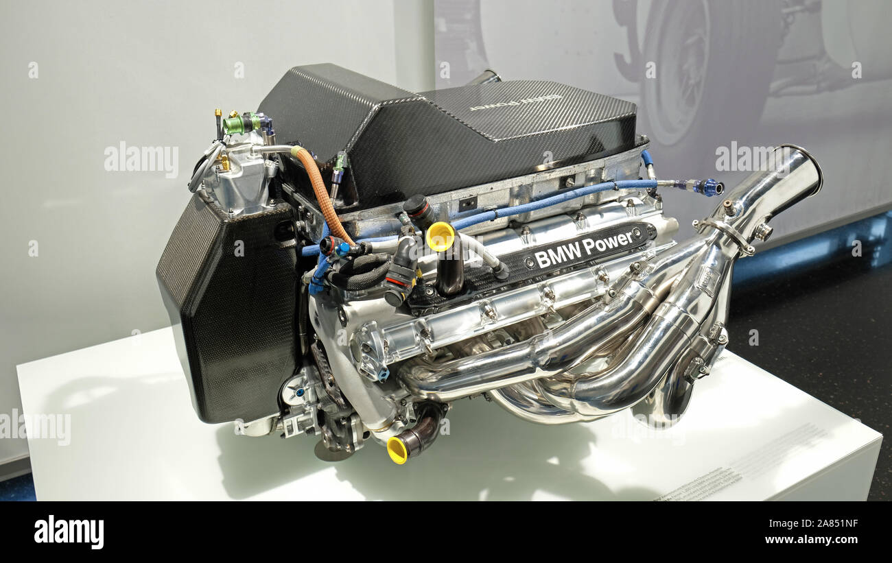 Kraftvoller Motor im BMW Museum Stockfoto