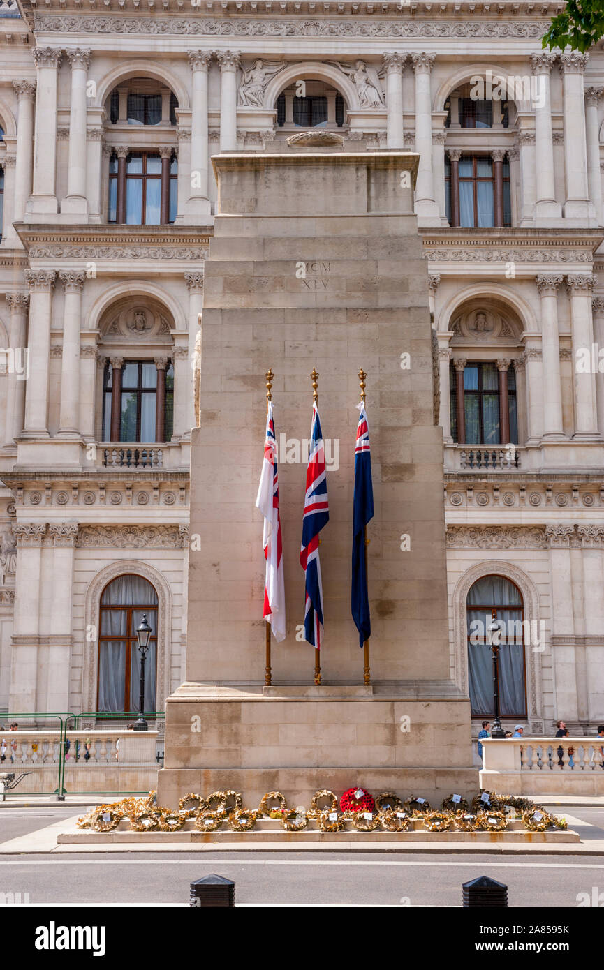 Das Cenotaph von William Lutyens in Whitehall London Stockfoto