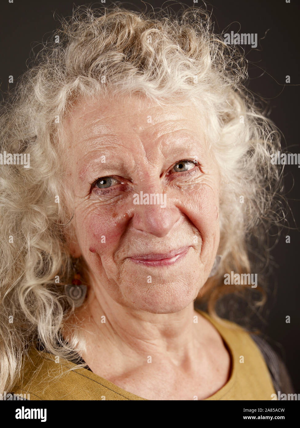 Tragen akroyd an der Oldie literarische Mittagessen 05/11/19. Stockfoto