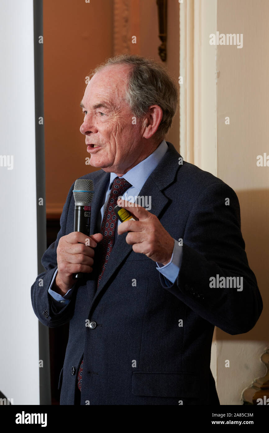 Simon Jenkins an der Oldie literarische Mittagessen 05-11-19 Stockfoto