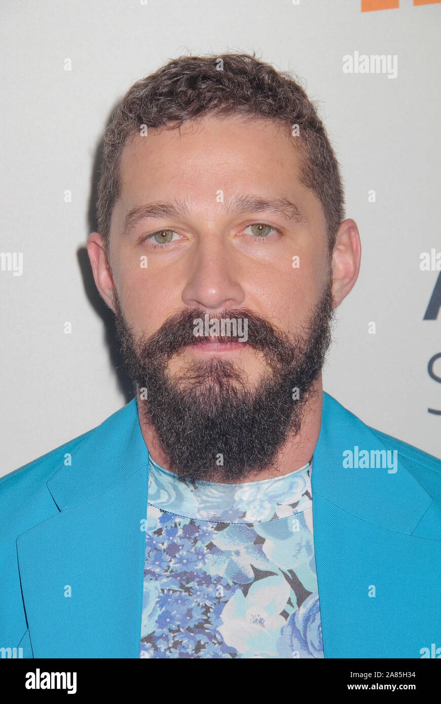 Shia LaBeouf 11.05.2019 Die Los Angeles Premiere von "Honig" gehalten am ArcLight Hollywood in Los Angeles, CA. Foto von I. Hasegawa/HNW/PictureLux Stockfoto