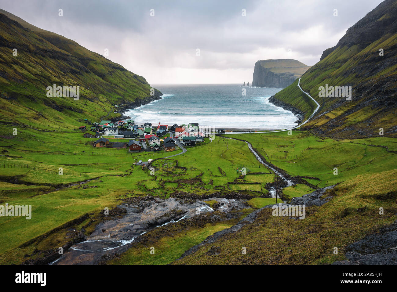 Dorf Tjornuvik in der Färöer, Dänemark Stockfoto