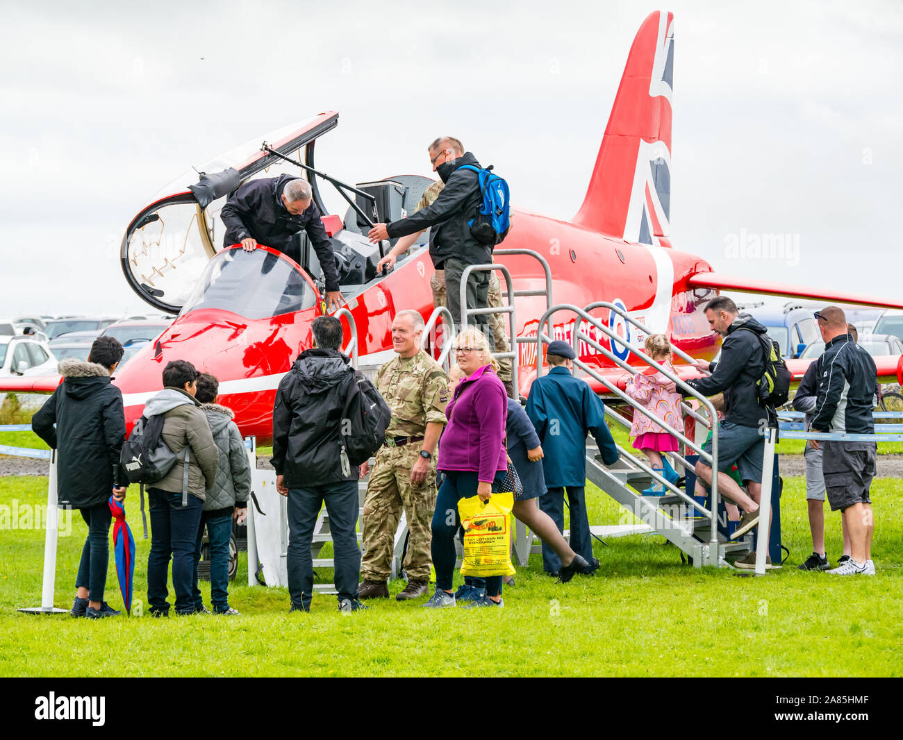 Roter Pfeil BAE Systems Hawk Flugzeug auf dem Display, der Nationalen Airshow, East Fortune, East Lothian, Schottland, Großbritannien Stockfoto