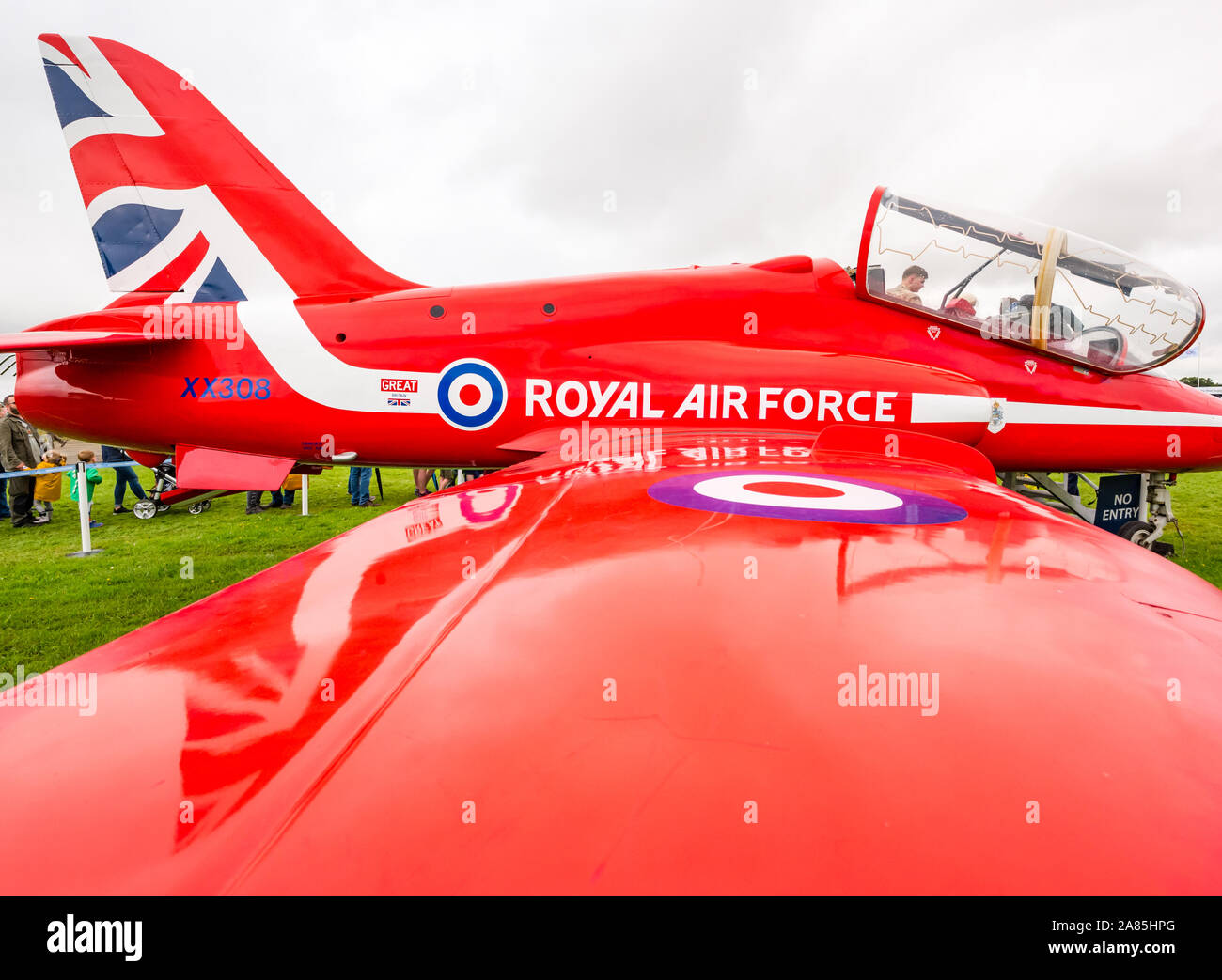 Roter Pfeil BAE Systems Hawk Flugzeug auf dem Display, der Nationalen Airshow, East Fortune, East Lothian, Schottland, Großbritannien Stockfoto