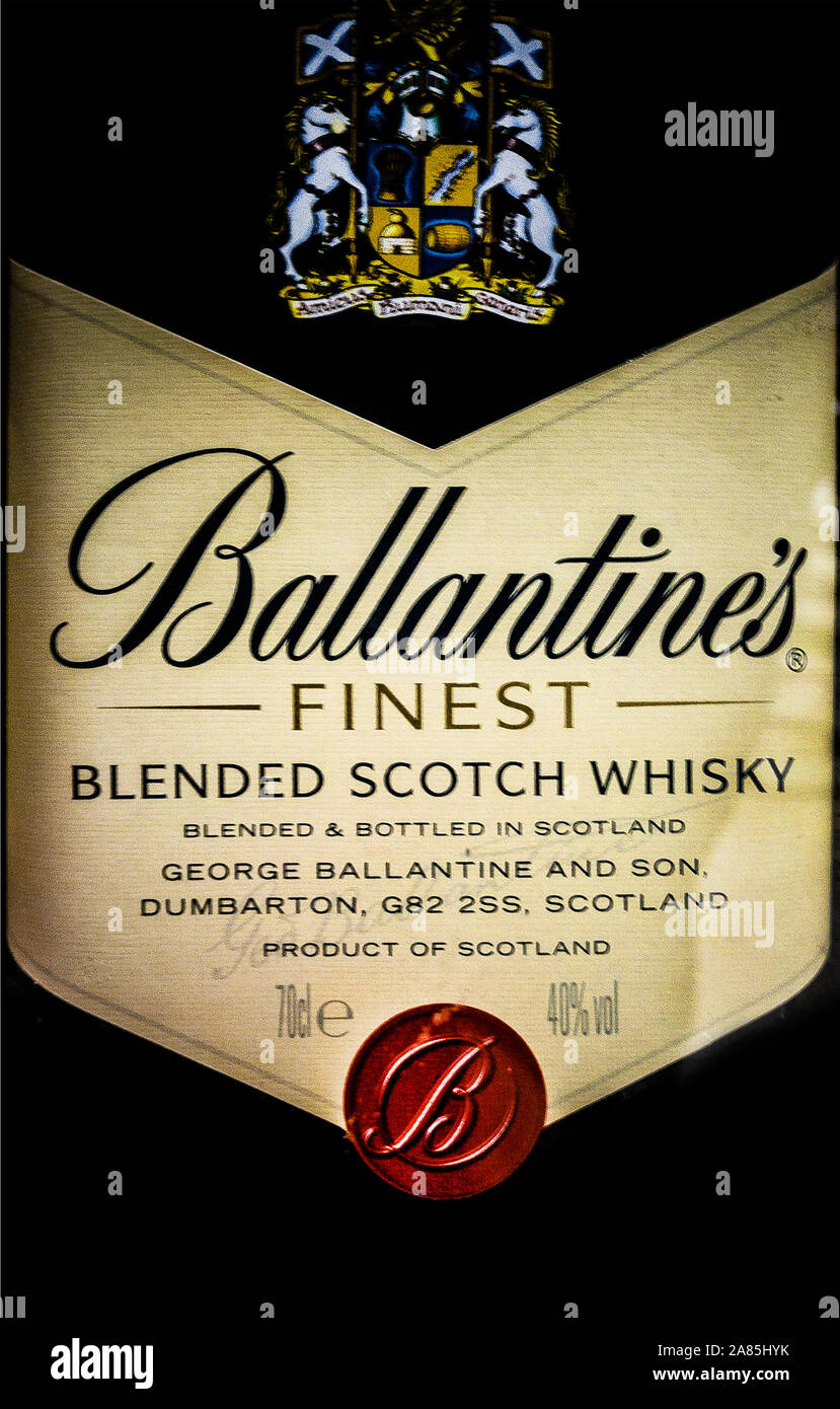 Etikett der feinsten Blended Scotch Whisky Ballantines Stockfoto