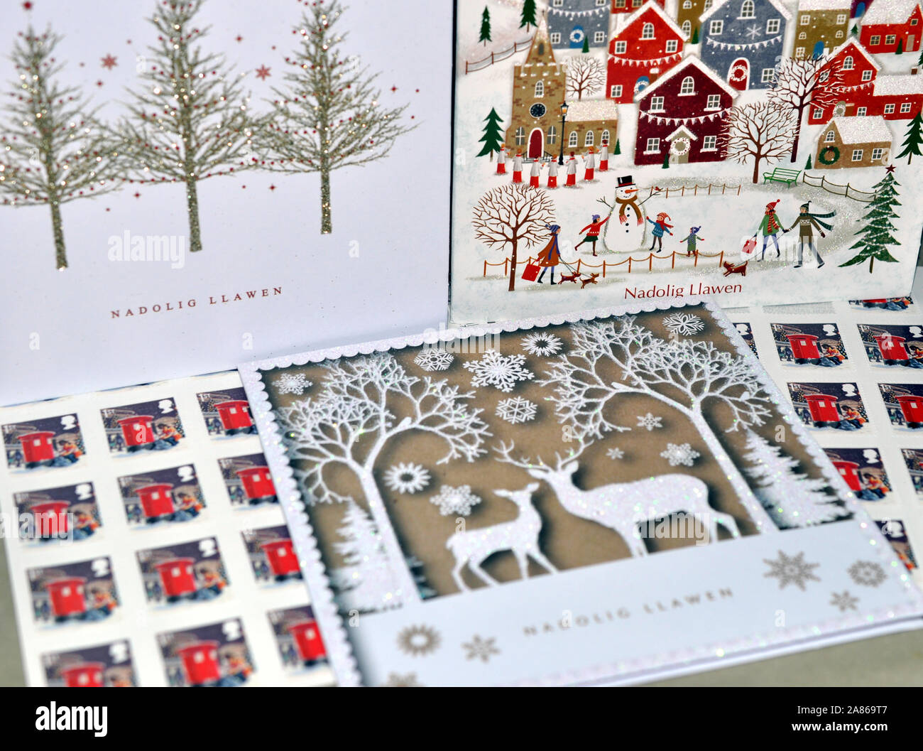Nadolig Llawen, frohe Weihnachten, Walisische Sprache Weihnachtsgrüße Karte - besinnliche Weihnachten und Stockfoto