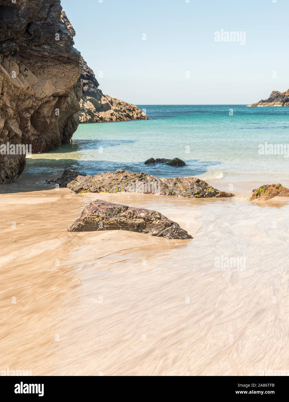 Die beliebten Küste bei Kynance Cove auf der Lizard Halbinsel, Cornwall. Stockfoto