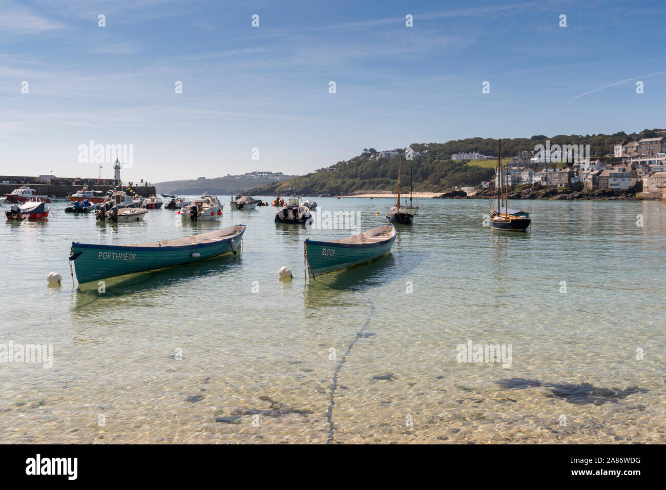 Sommer im beliebten Badeort St. Ives, Cornwall. Stockfoto