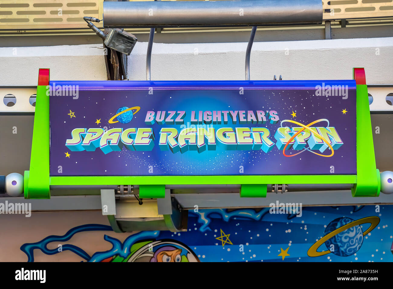 Zeichen für die Buzz Lightyear Space Ranger Spin Fahrt im Magic Kingdom Stockfoto