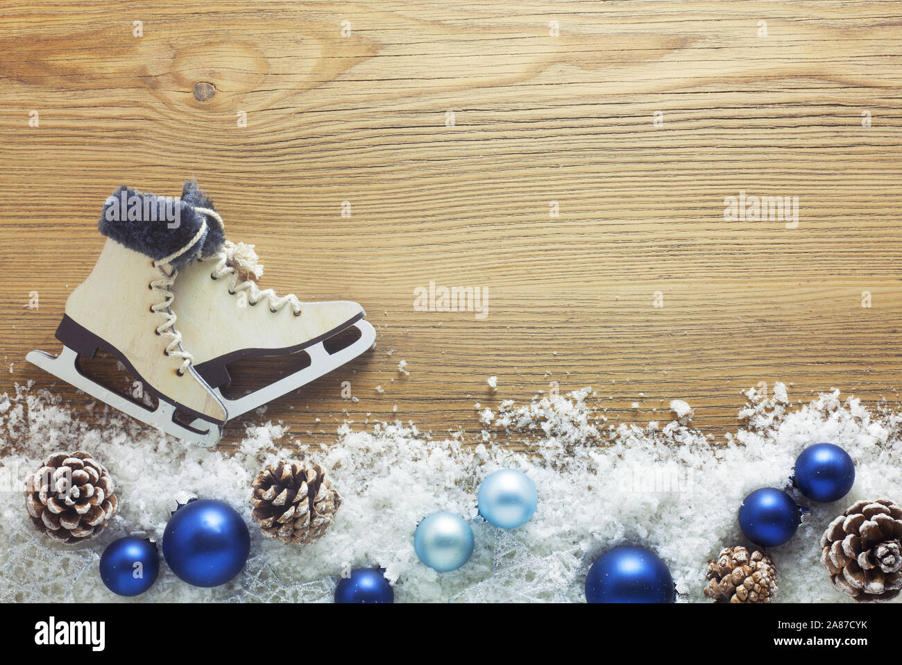 Winter Hintergrund mit Schnee und Eis Skates Stockfoto