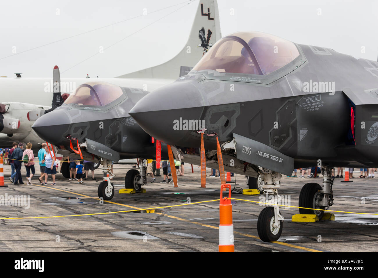 Die United States Air Force F-35 Lightning II kommt an der Willow Run Airport für die Thunder 2018 über Michigan Airshow. Stockfoto