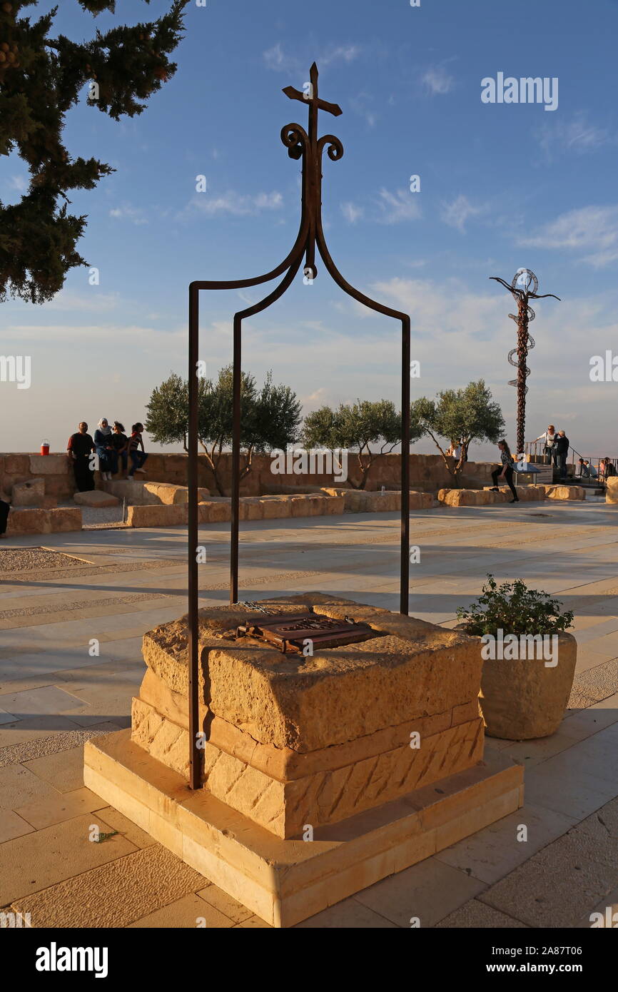 Nun, Mount Nebo, Madaba Governorate, Jordanien, Naher Osten Stockfoto