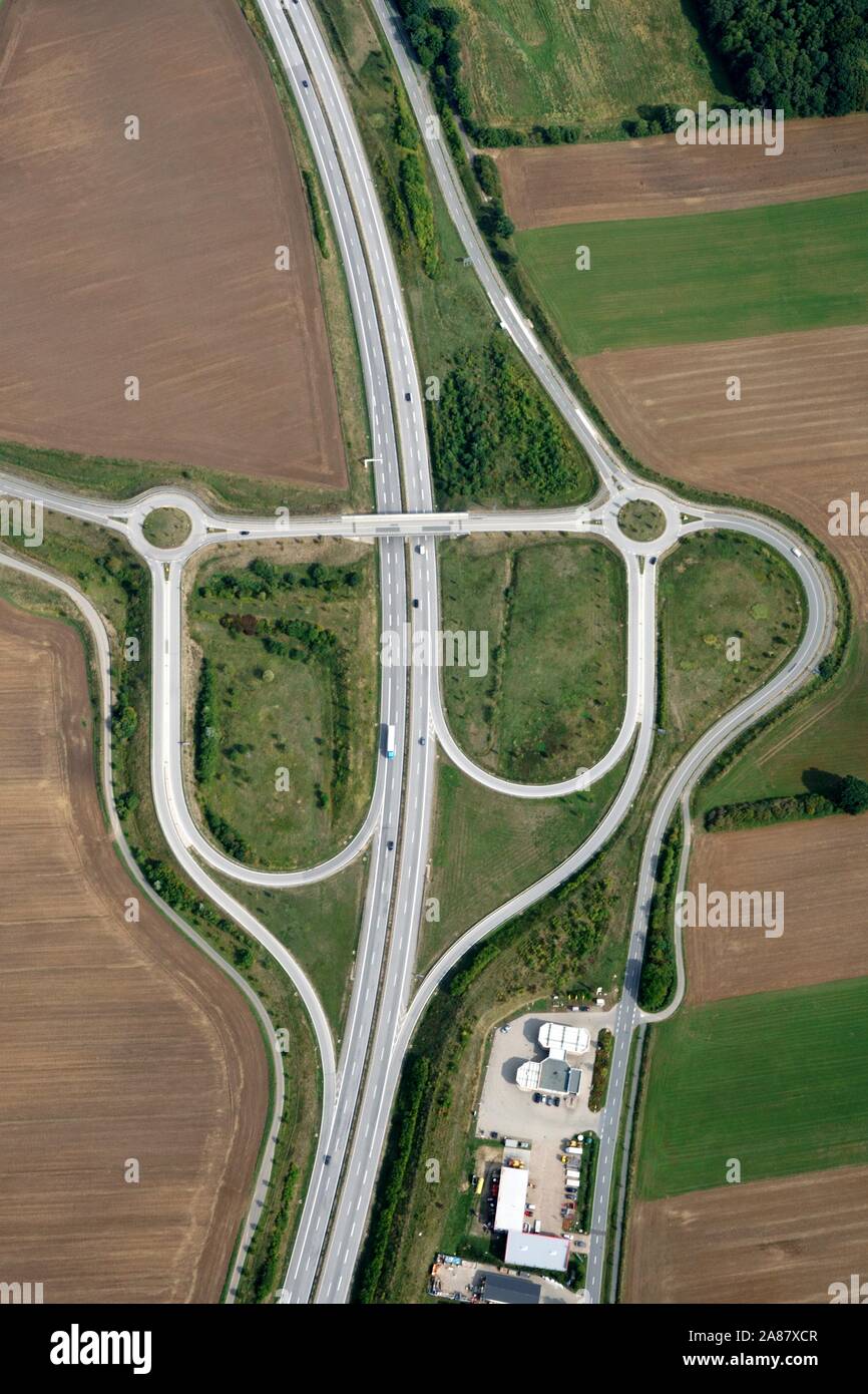 Luftaufnahme, Autobahn A20 die Ausfahrt Geschendorf, Schleswig-Holstein, Deutschland Stockfoto