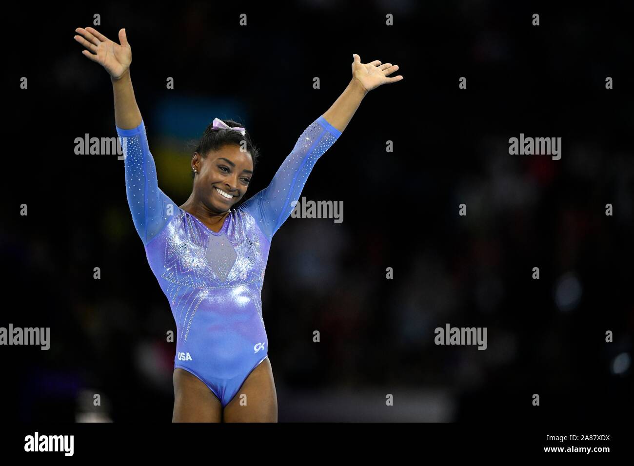 Simone Biles USA, Boden, Jubel, Weltmeisterschaften in Gymnastik, Turn-WM 2019, Hanns-Martin-Schleyer-Halle, Stuttgart Stockfoto