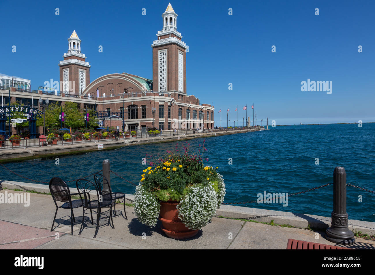 Biergarten Navy Pier, Chicago, Illinois, USA Stockfoto