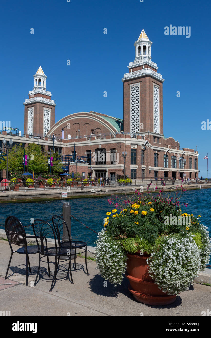 Biergarten Navy Pier, Chicago, Illinois, USA Stockfoto