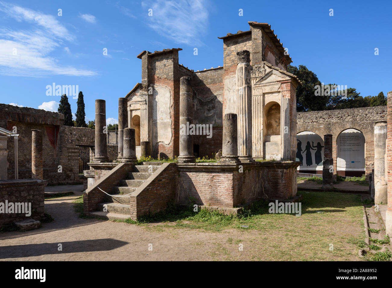 Pompei. Italien. Archäologische Stätte von Pompeji. Tempio di Iside/Tempel der Isis. Regio VIII - Insula 7-28 Stockfoto