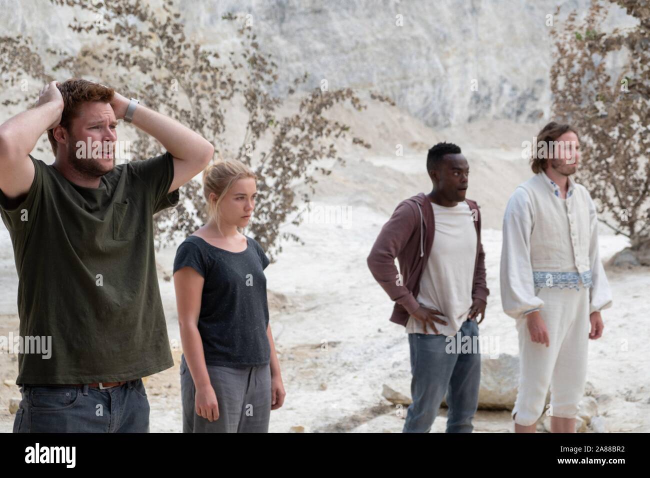 MIDSOMMAR (2019) JACK REYNOR FLORENZ PUGH WILLIAM JACKSON HARPER VILHELM BLOMGREN ARI ASTER (DIR) A24/MOVIESTORE COLLECTION LTD. Stockfoto