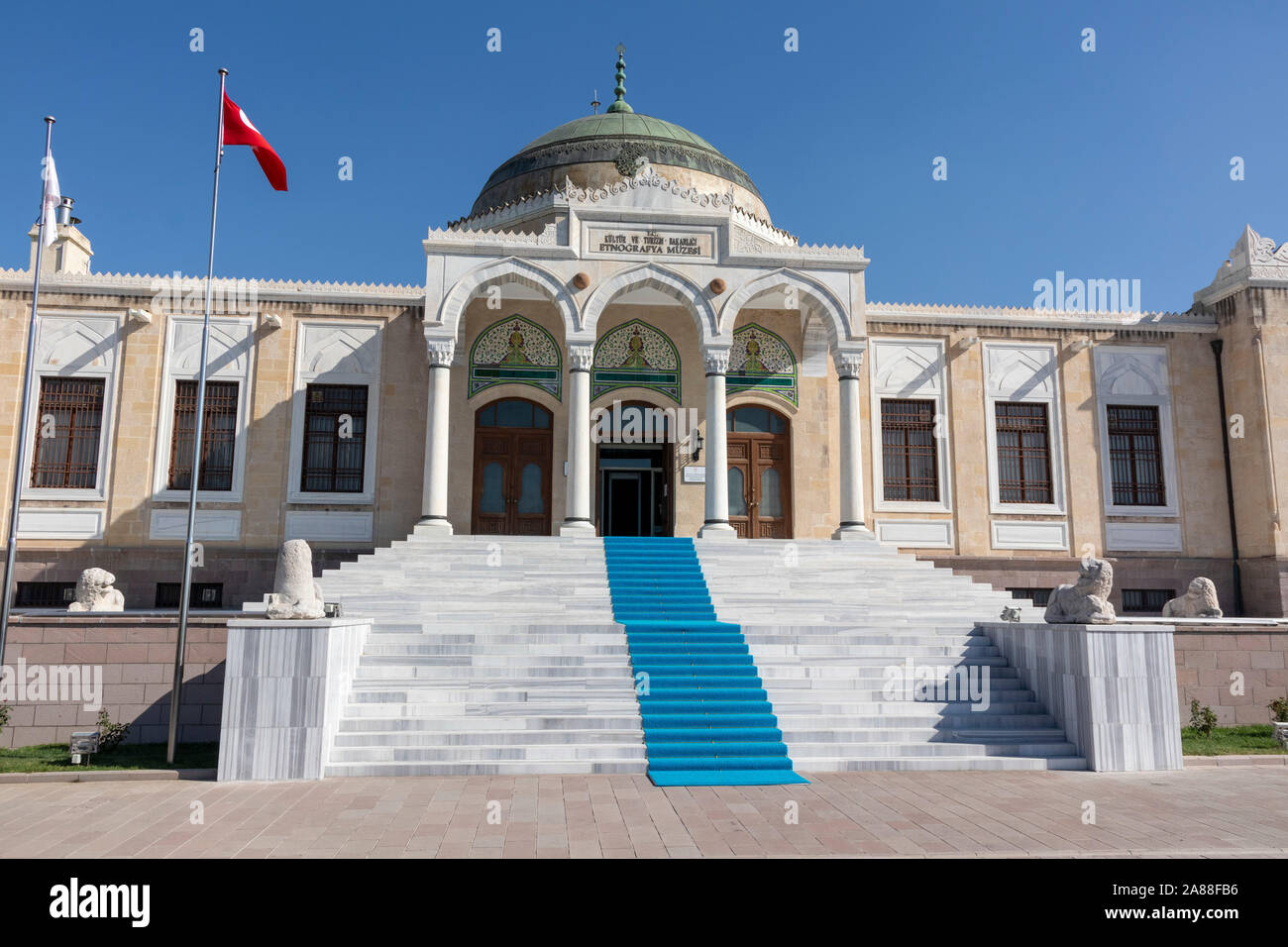 Die Fassade der Ethnographie Museum von Ankara, Türkei Stockfoto