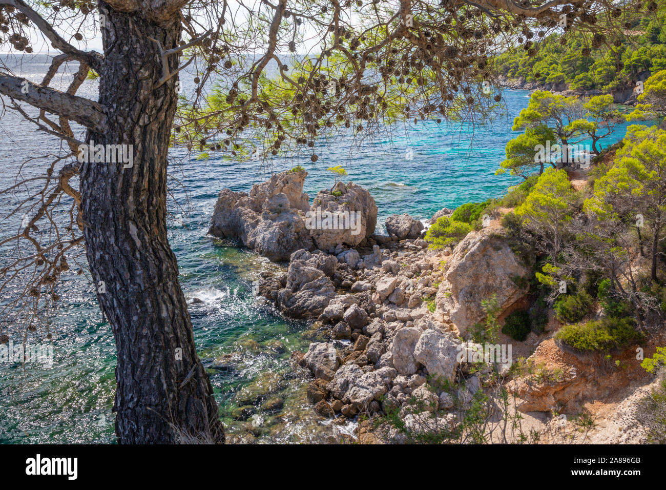 Kroatien - Die Küste der Halbinsel in der Nähe von Zuliana Peliesac Stockfoto