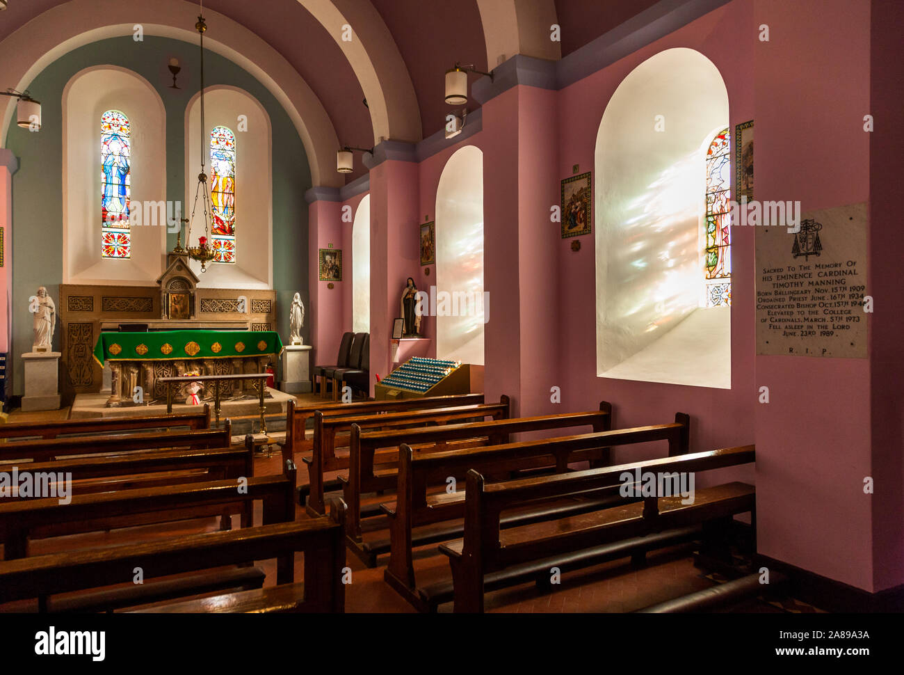 Gougane Barra, Cork, Irland. 05. November 2019. Innenraum der St. Finbarr Oratorium in Gougane Barra, Co Cork, Irland. - Gutschrift; David Creedo Stockfoto