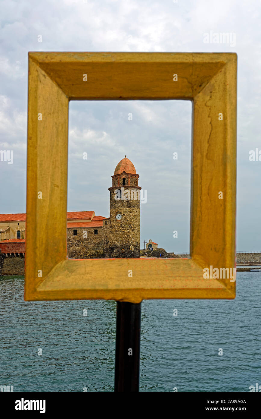 Leuchtturm, Im, Rahmen, Bucht, Kirche, Église Notre-Dame-des-Anges Stockfoto