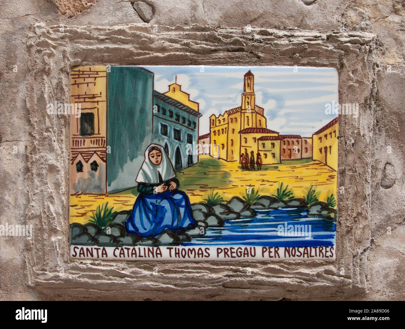 Fliese Bild mit heiligen Motiv im historischen Zentrum von Valldemossa, Region Comarca, Serra de Tramuntana, Mallorca, Balearen, Spanien Stockfoto