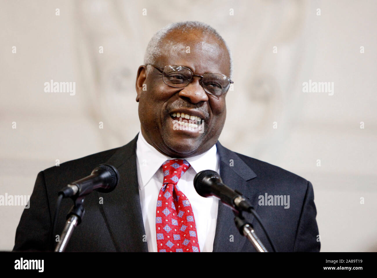 United States Supreme Court Clarence Thomas spricht während einer Law School besuchen Sie am 2. Februar in Gulfport, Florida 2010. Stockfoto