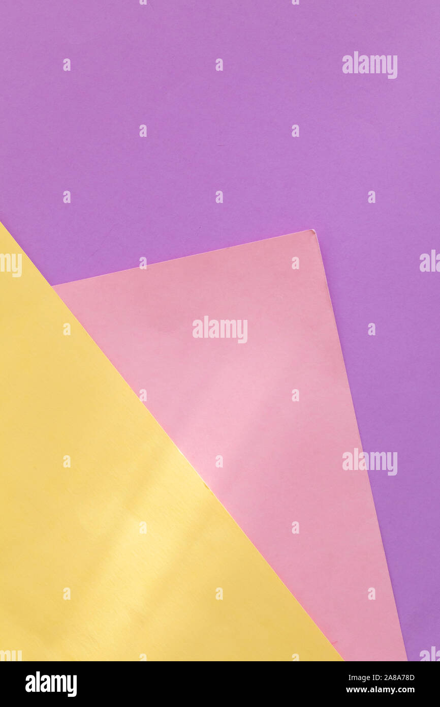 Farbe blockiert Papier flach mit Platz für Text Stockfoto