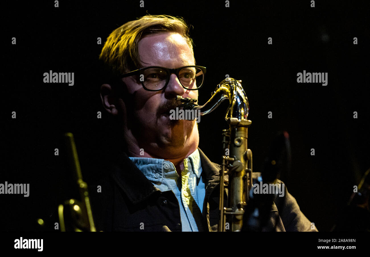 Snarky Welpen, die in der O2 Academy in Bournemouth. Bild: Charlie Raven/Alamy Stockfoto