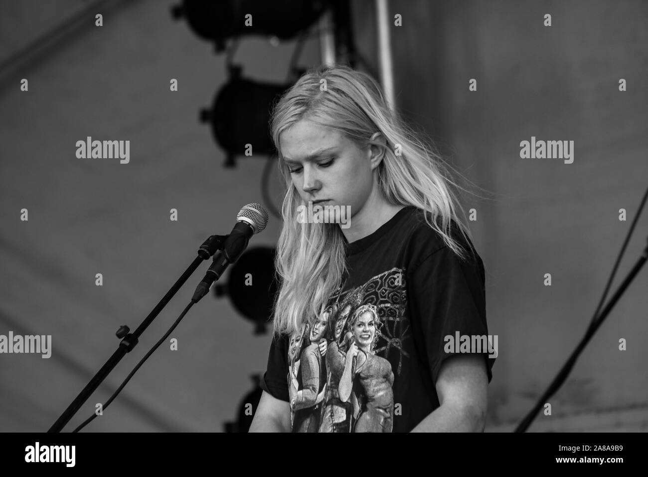 Kaisa Karjalainen (Maustetytöt) auf der Bühne Valli Festival in Helsinki, Finnland Stockfoto