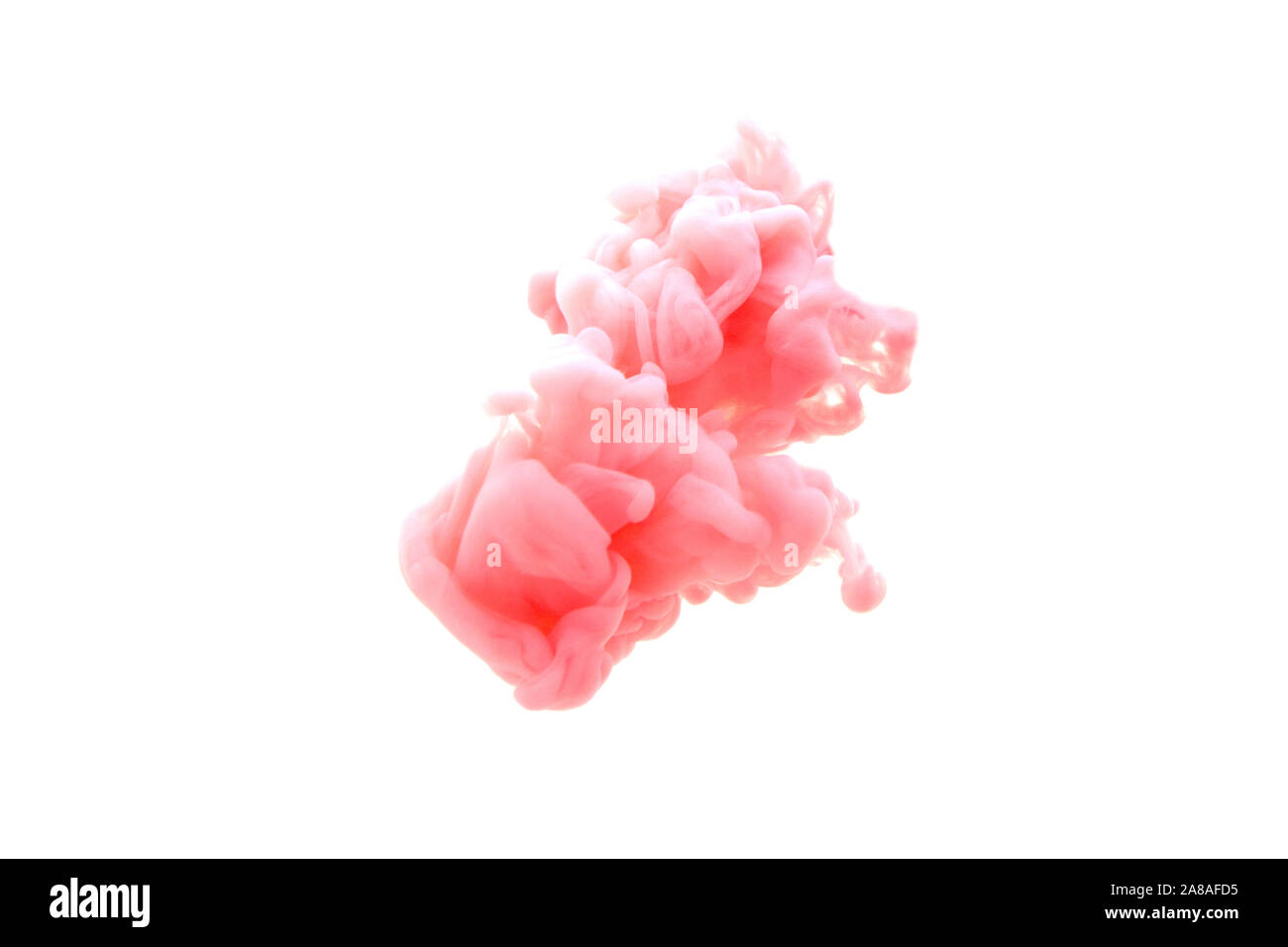 Abstrakte Flüssigkeit Flüssigkeit oder Koralle Farbe Tinte in Wasser auf einem weißen Hintergrund. Stockfoto