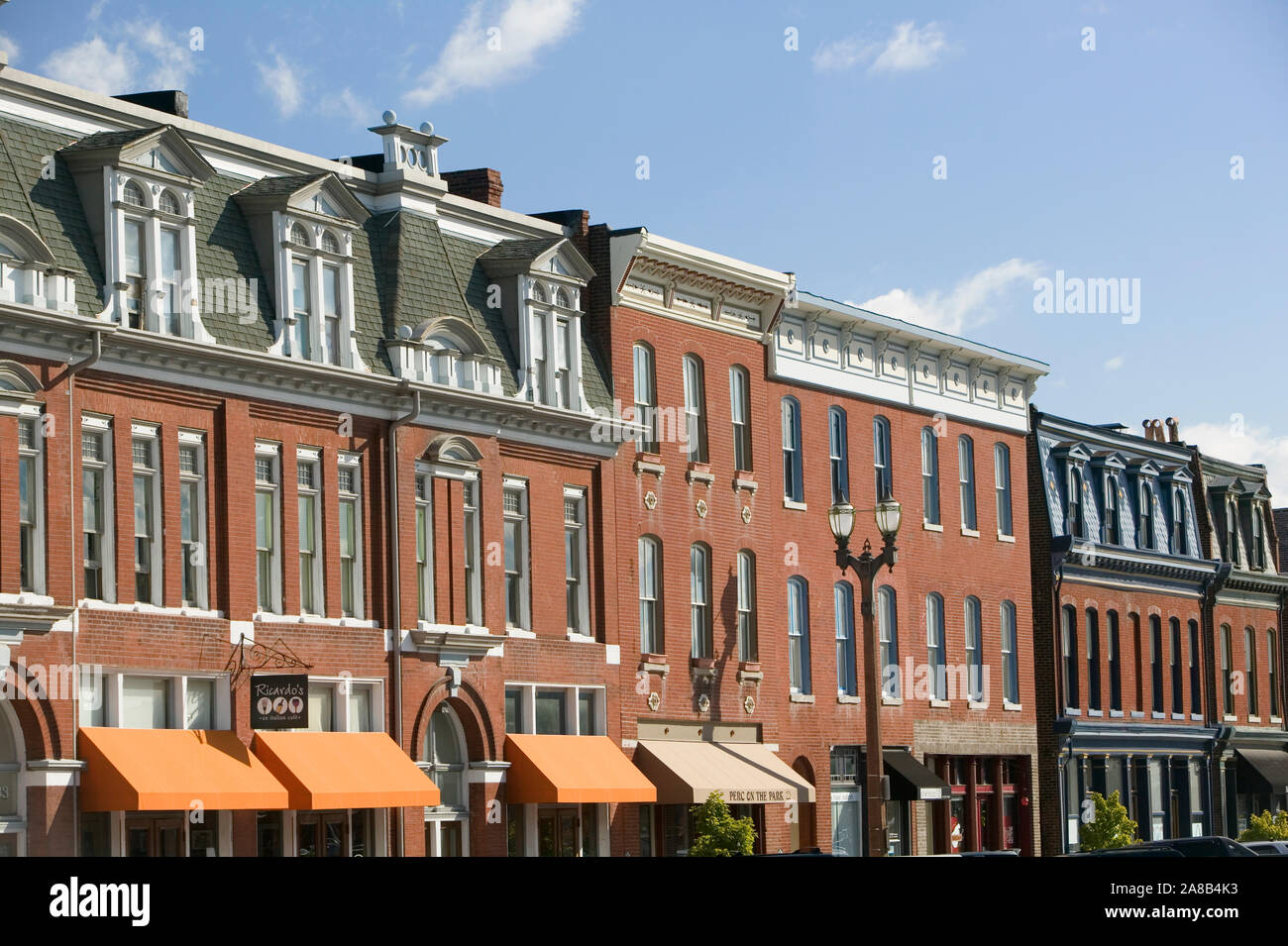 Gebäude in einer Reihe, Lafayette Square, St. Louis, Missouri, USA Stockfoto