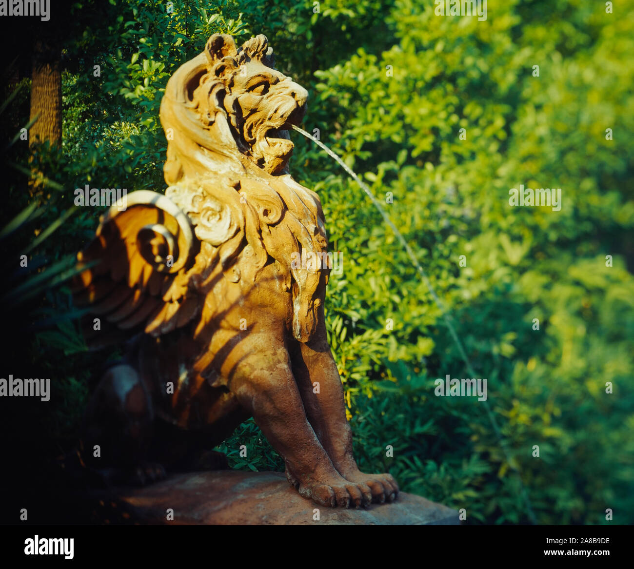 Brunnen in einem Garten, Savannah Cotton Exchange, Savannah, Georgia, USA Stockfoto