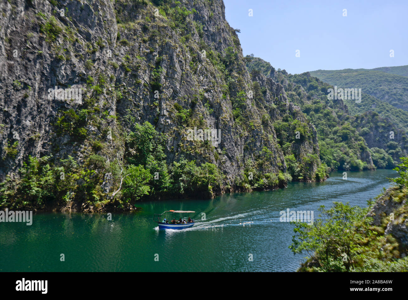 Treska Fluss überqueren der Matka Canyon, Mazedonien Stockfoto