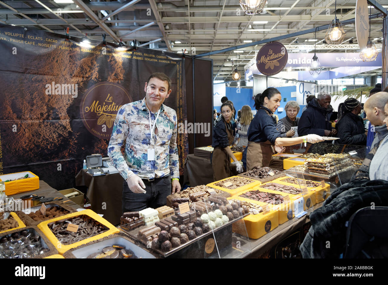 Paris, Frankreich. 2 Nov, 2019. Der 25. Jahrestag der Salon du Chocolat am 2. November 2019 in Paris, Frankreich. Credit: Veronique Phitoussi Stockfoto