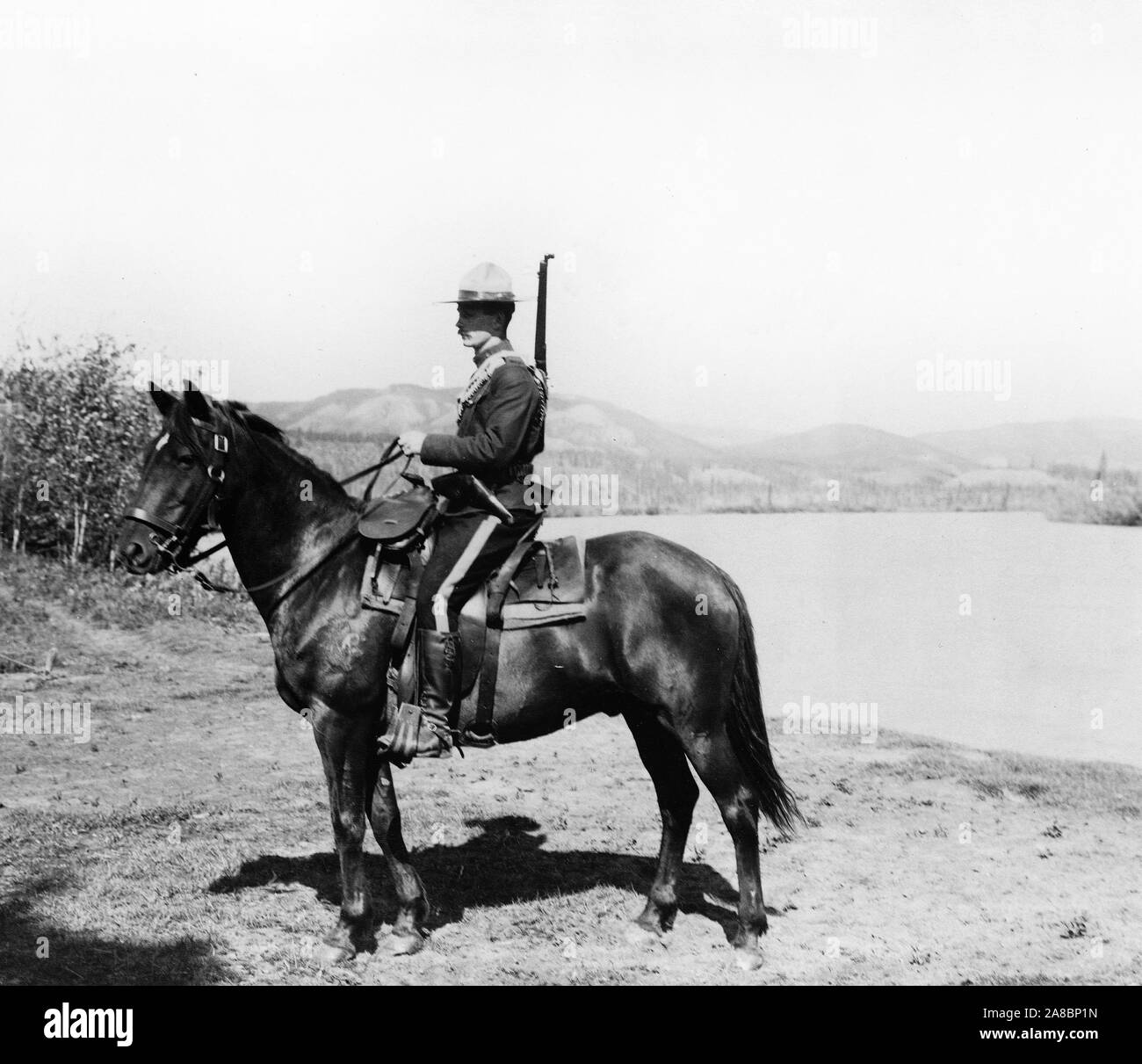 Königliche kanadische Nordwesten montiert Polizisten zu Pferde, Dawson City, Yukon Territory, Kanada 1917 Stockfoto
