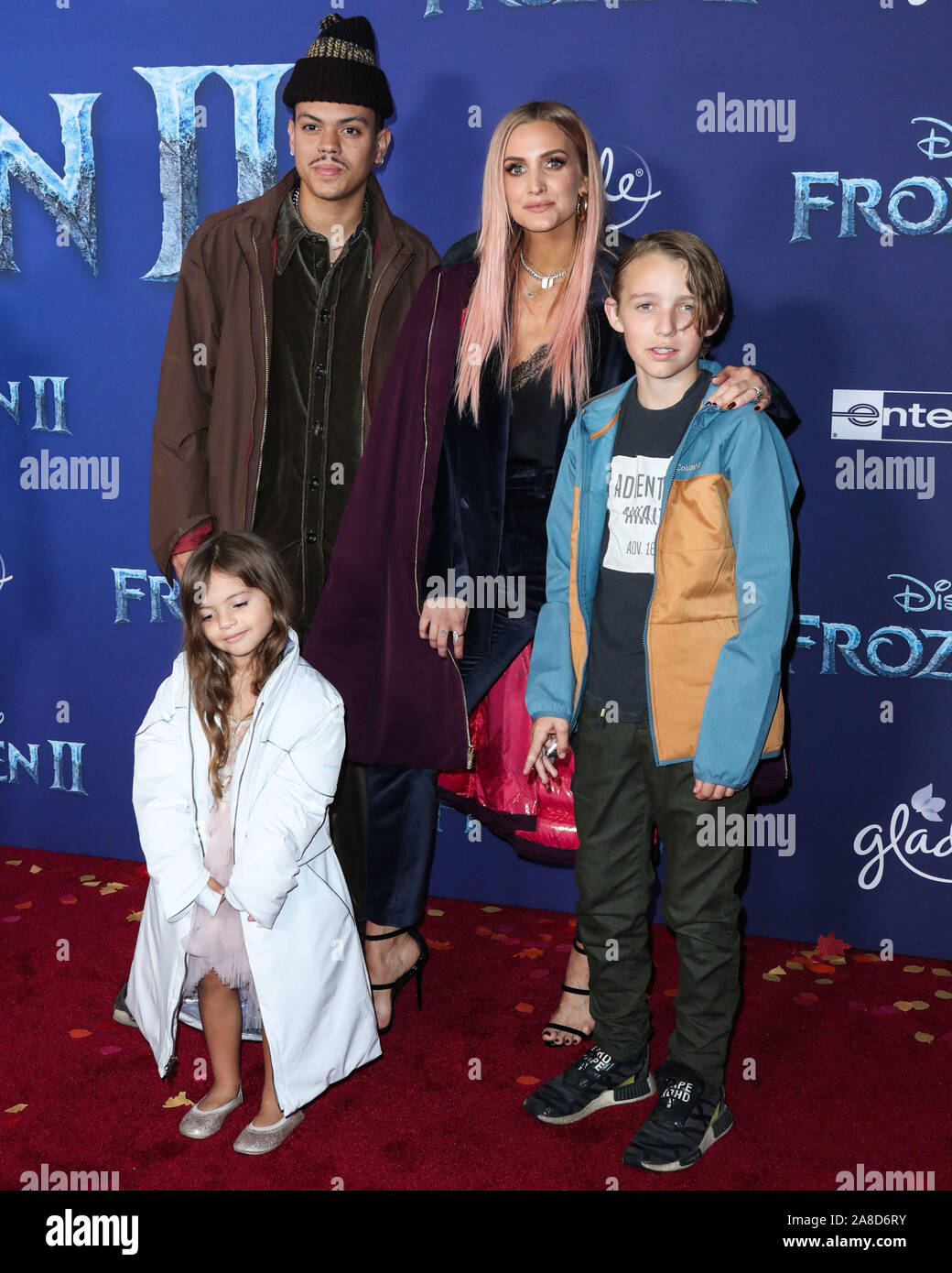 Hollywood, Vereinigte Staaten. 07 Nov, 2019. HOLLYWOOD, LOS ANGELES, Kalifornien, USA - 07. NOVEMBER: Jagger Schnee Ross, Evan Ross, Ashlee Simpson und Bronx Wentz Ankommen bei der Weltpremiere von Disney's Frozen2' an die Dolby Theater am 7. November 2019 in Hollywood, Los Angeles, Kalifornien, USA. (Foto von Xavier Collin/Image Press Agency) Quelle: Bild Presse Agentur/Alamy leben Nachrichten Stockfoto