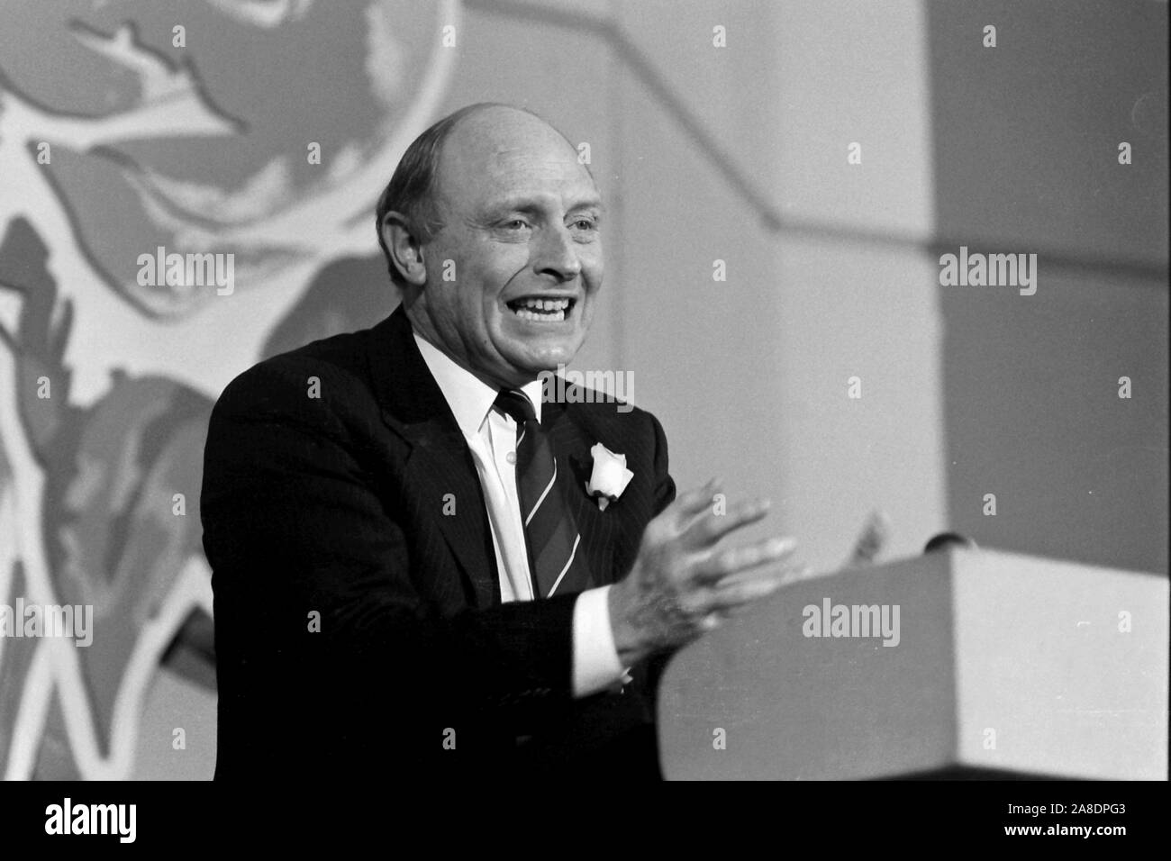 Neil Kinnock Labour Party leader 1987 Leeds Stockfoto