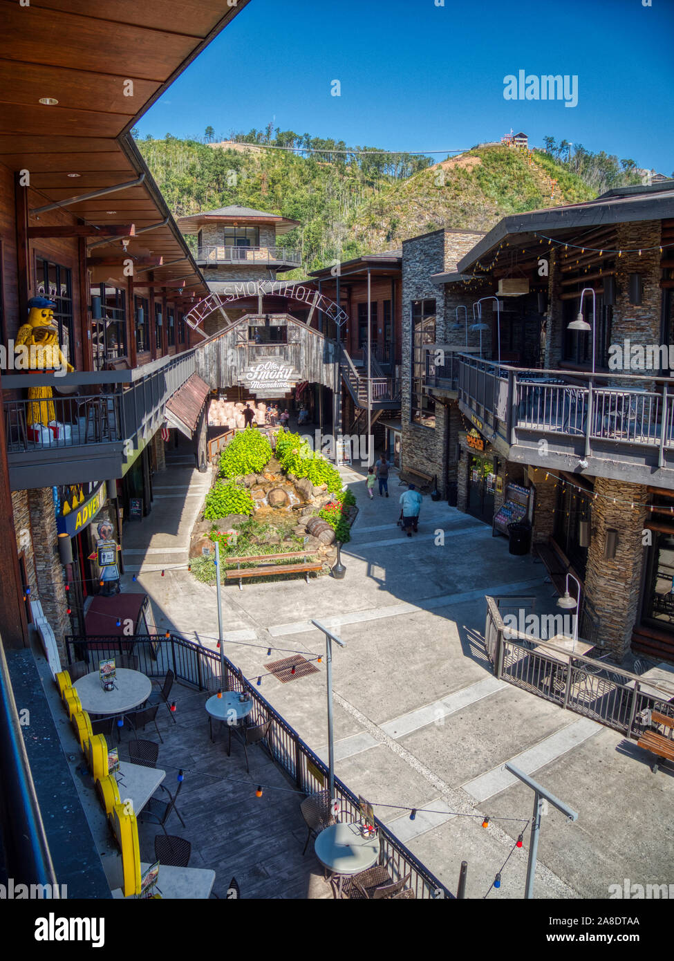 Einkaufsmöglichkeiten in der Innenstadt in die Great Smoky Mountains Resort Stadt Gatlinburg Tennessee in den Vereinigten Staaten Stockfoto