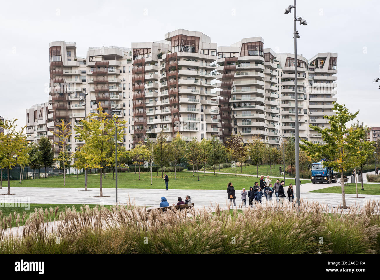 Das Leben in der Stadt, neue städtische Umgebung, Mailand, Italien. Oktober 2109 Stockfoto