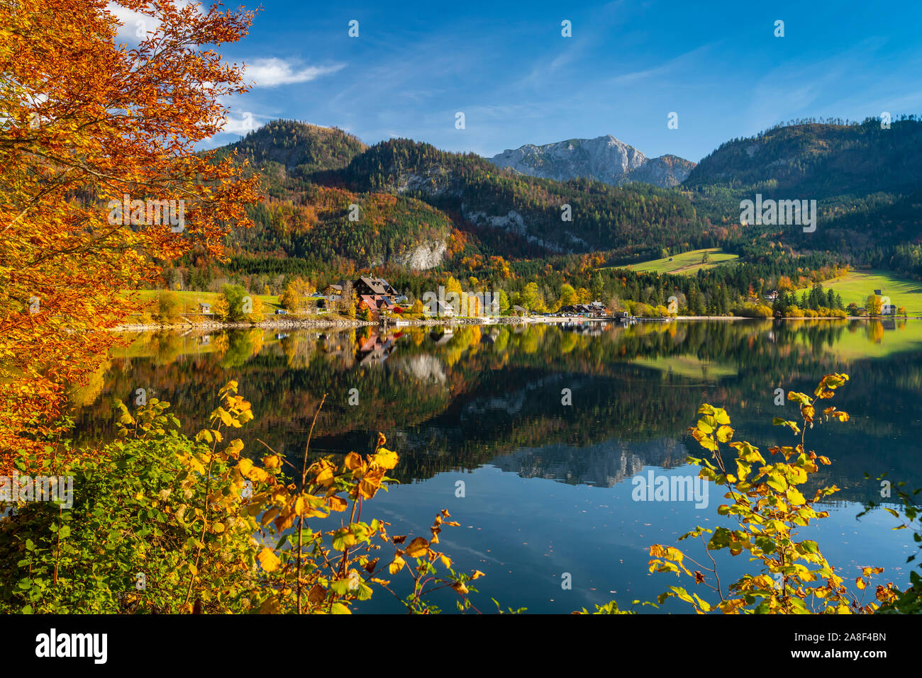 grundlsee-lake-fotos-und-bildmaterial-in-hoher-aufl-sung-alamy