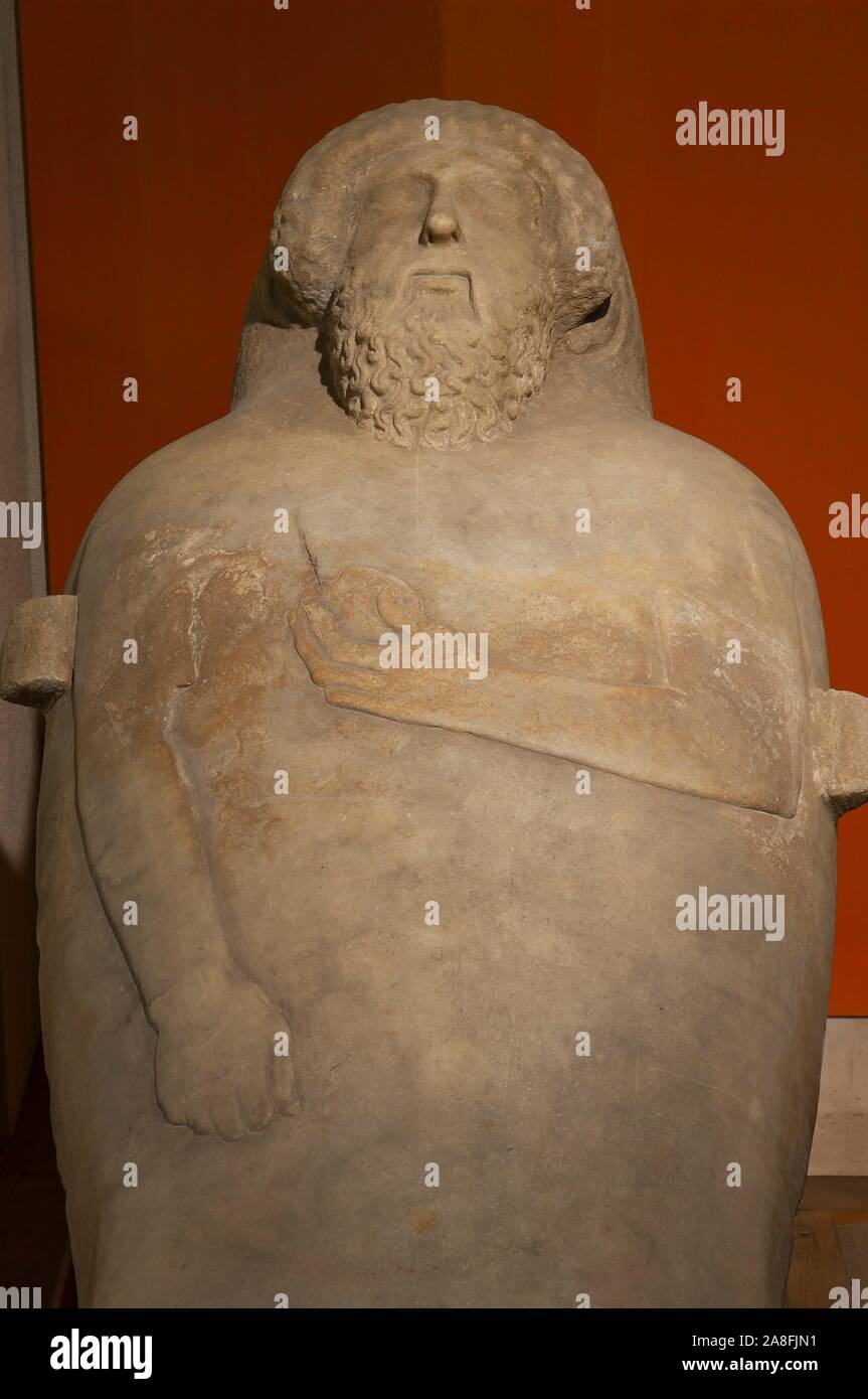 Phönizische Anthropoiden sarkophags - 5.Jahrhundert v. Chr., Provincial Museum, Cadiz, Andalusien, Spanien, Europa. Stockfoto