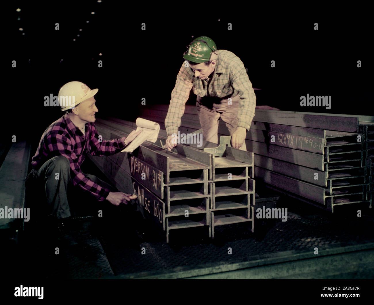 Die Arbeiter der Inland Steel Company in East Chicago, Indiana, Ca. 1963. Stockfoto