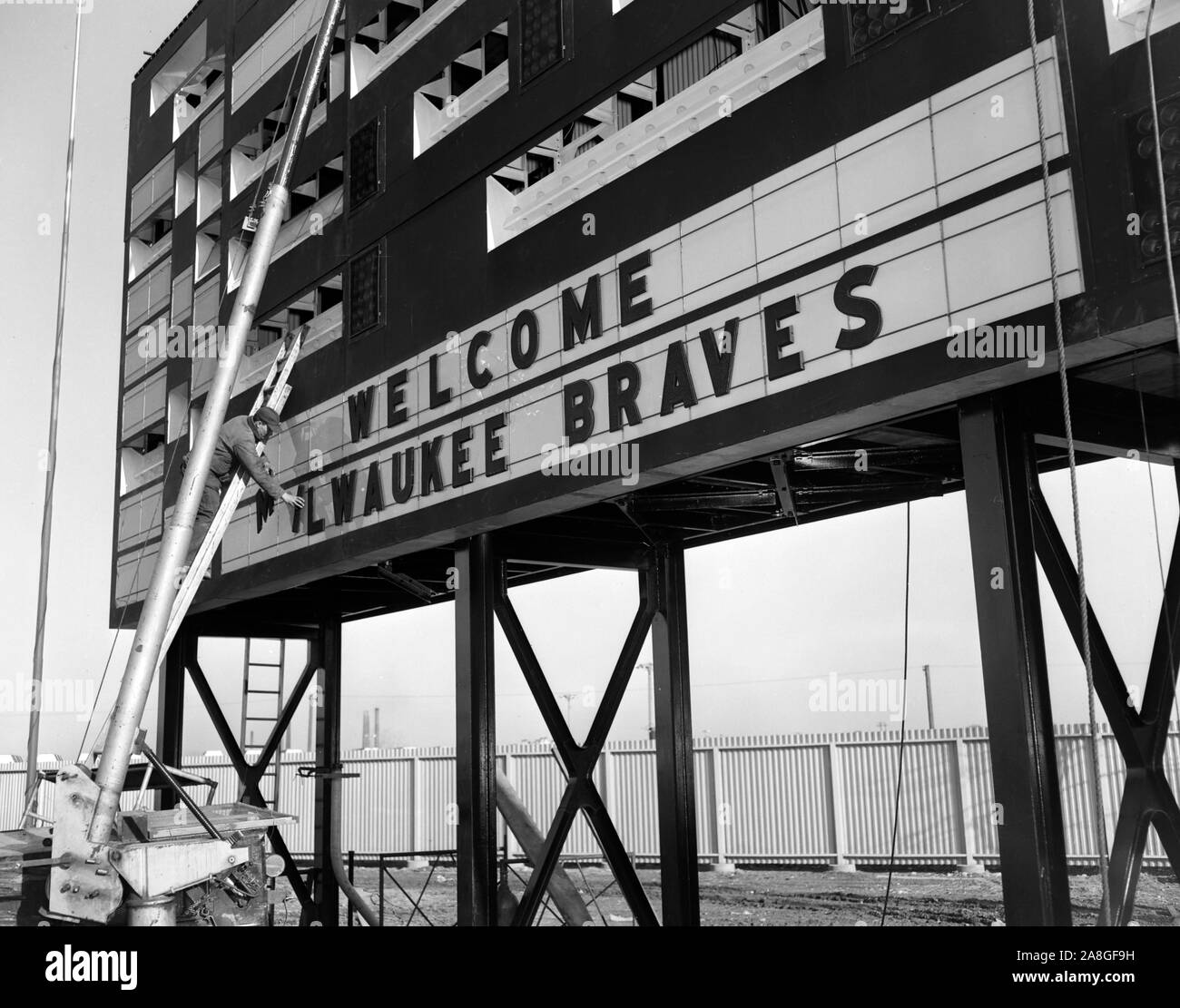 Milwaukee begrüßt die Milwaukee Braves in die Stadt nach der Mannschaft aus Boston 1953 verschoben. Stockfoto