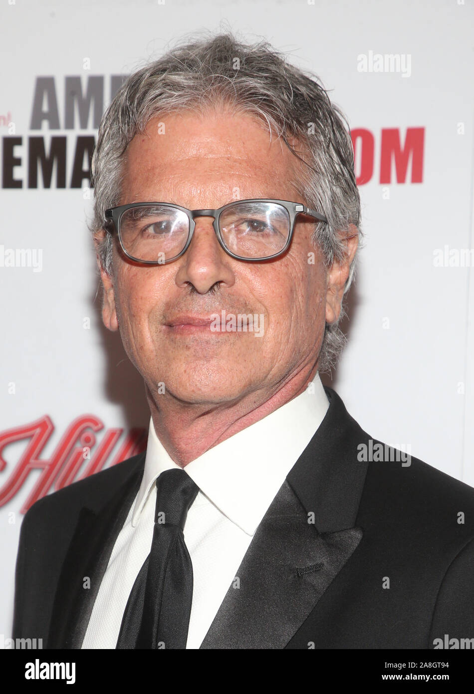 November 8, 2019, Beverly Hills, CA, USA: 8 November 2019 - Beverly Hills, Kalifornien - Walter Parkes. 33. American Cinematheque Award Präsentation Ehren Charlize Theron im Beverly Hilton Hotel. Photo Credit: FS/AdMedia (Credit Bild: © F. S/AdMedia über ZUMA Draht) Stockfoto