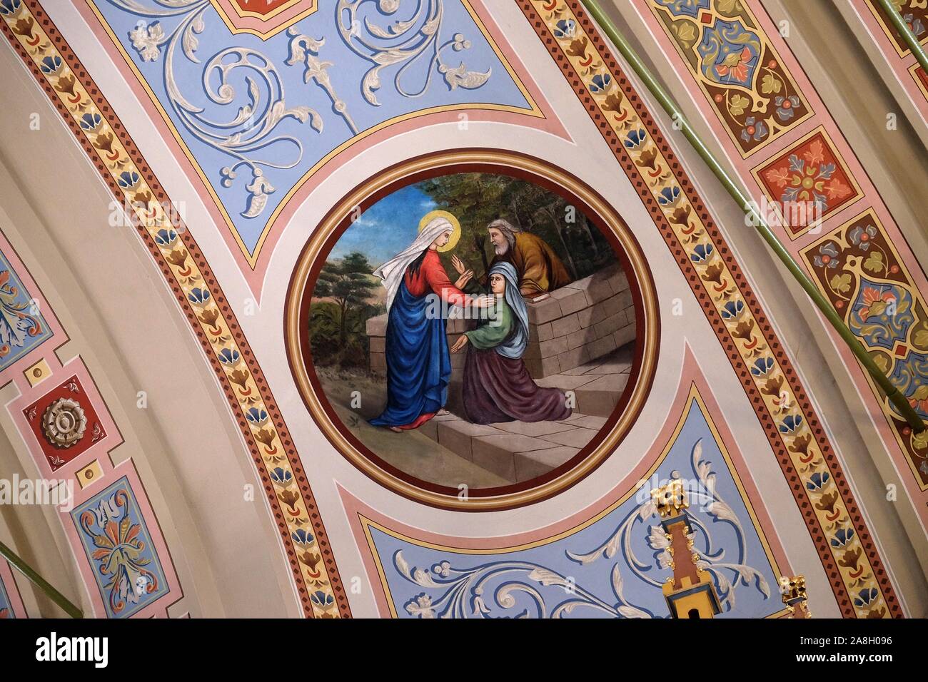 Besuch der Jungfrau Maria, Fresko in der Kirche des hl. Matthäus in Stitar, Kroatien Stockfoto