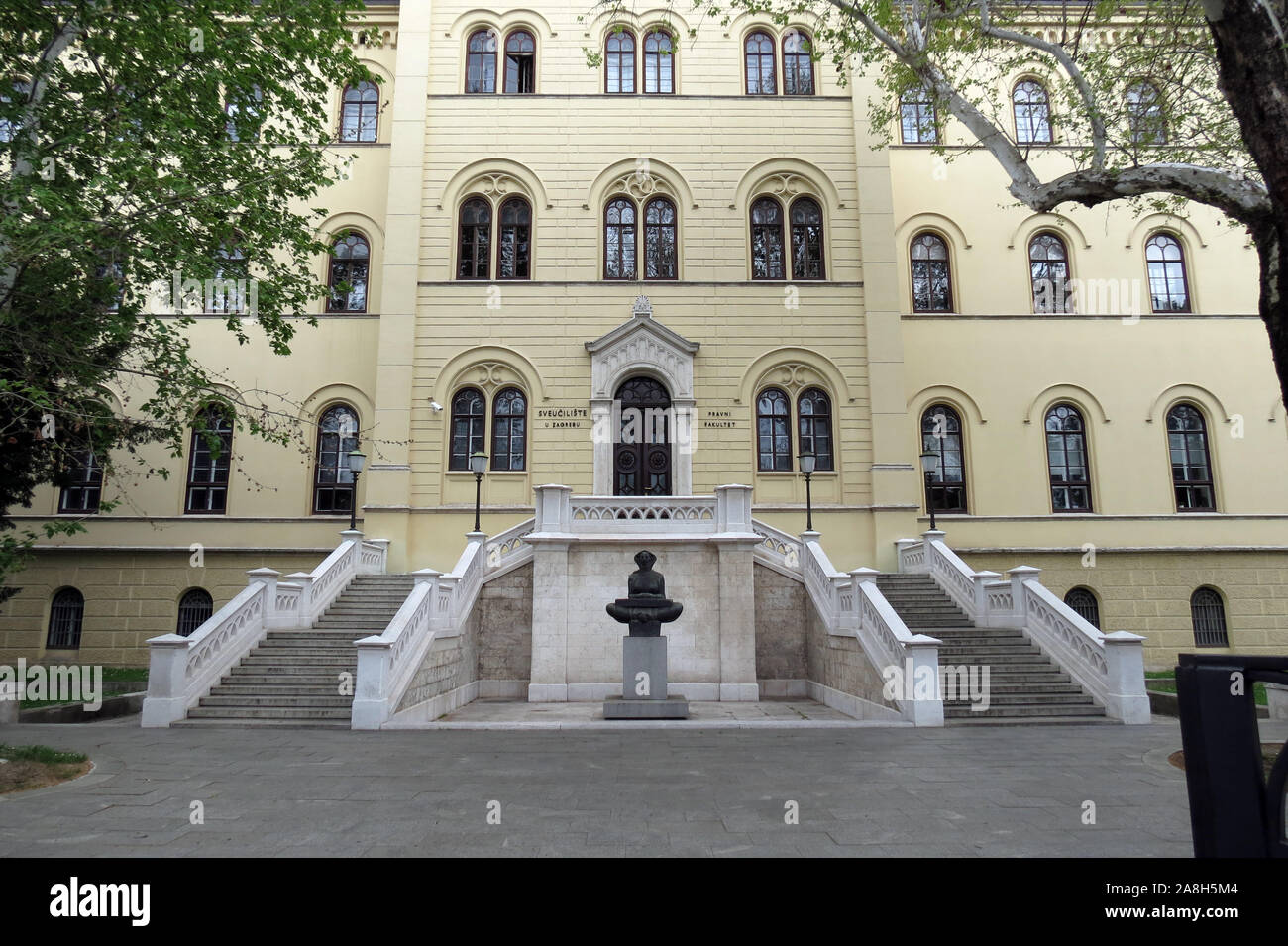 Universität Zagreb, Kroatien Stockfotografie Alamy
