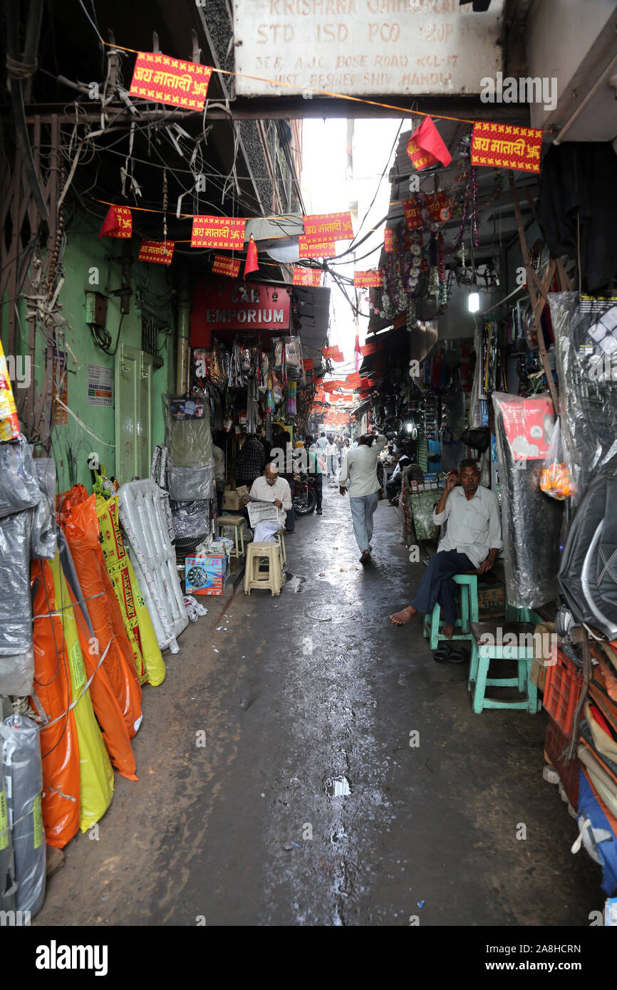 Auto Parts Store auf Malik Bazar in Kolkata, Indien Stockfoto